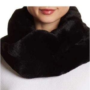 NWT Liz Claiborne faux fur snood/infinity scarf